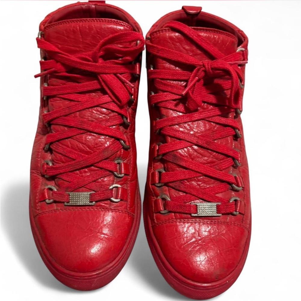 Balenciaga Arena
